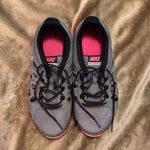 Nike Dual Fusion Run 2 Size 5Y (Style 599793 002)